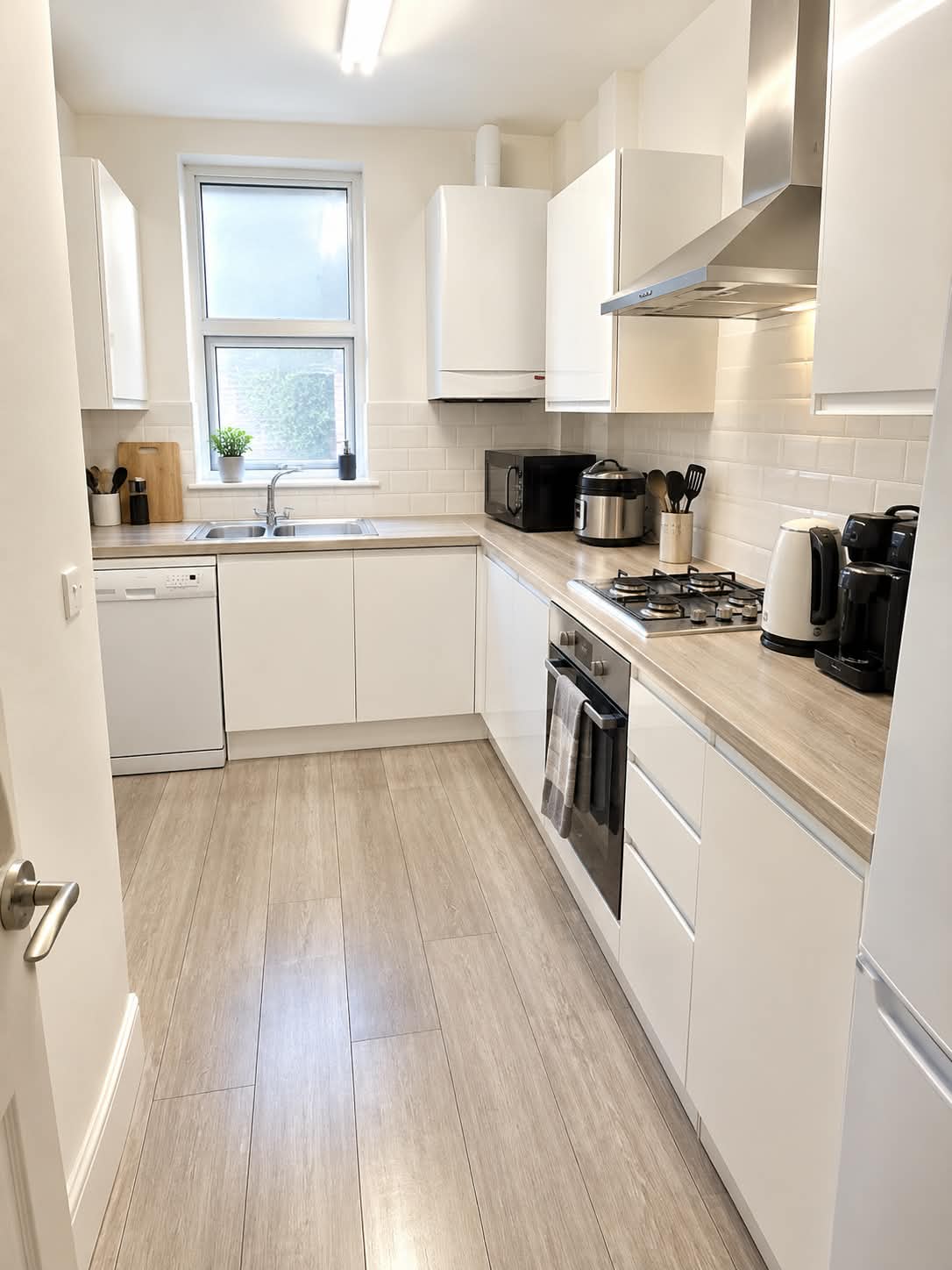 🏡 2 Furnished Rooms – Hendon, North London